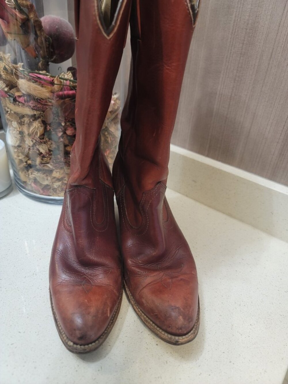 Frye Vintage Leather Brown Cognac Western Cowboy Boots Women’s 8.5 B Patina